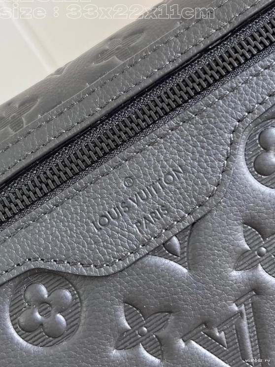 WIS PM-33*22.5*11CM Messenger VUITTON LOUIS Voyager 0924